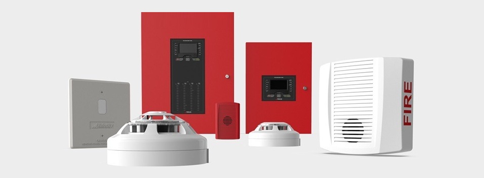 Hệ thống báo cháy đóng vai trò then chốt trong việc bảo vệ an toàn cho con người khi cháy xảy ra Hệ thống báo cháy đóng vai trò then chốt trong việc bảo vệ an toàn cho con người khi cháy xảy ra