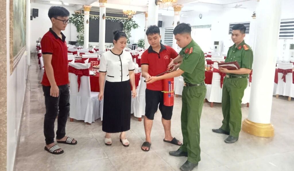 Hướng dẫn sử dụng hệ thống cho người quản lý Hướng dẫn sử dụng hệ thống cho người quản lý