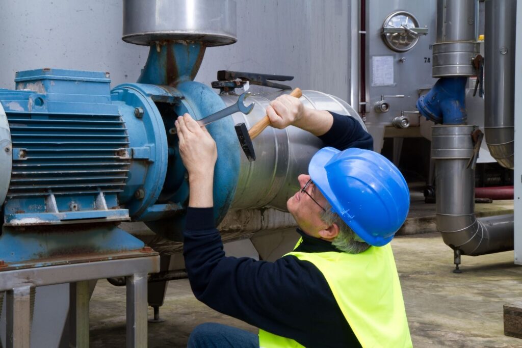 Việc bảo trì định kỳ giúp hệ thống phòng cháy luôn sẵn sàng vận hành Việc bảo trì định kỳ giúp hệ thống phòng cháy luôn sẵn sàng vận hành
