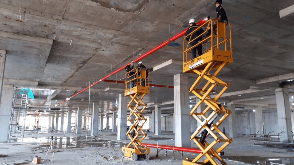 Việc thi công hệ thống PCCC không chỉ đòi hỏi kỹ thuật mà còn yêu cầu sự am hiểu chuyên môn sâu